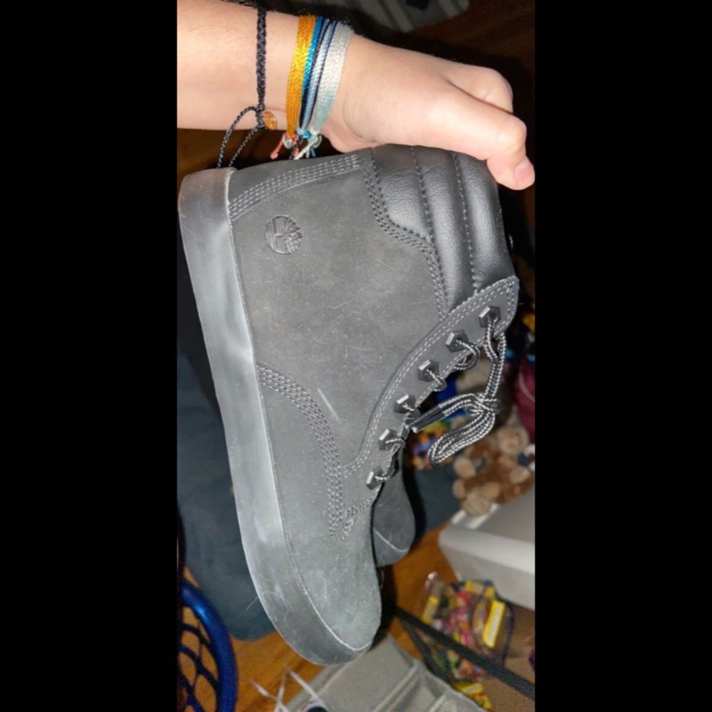 Women’s Black Timberland high top shoes
